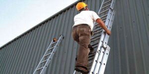 Read more about the article Choosing the Right Ladder for Your Task